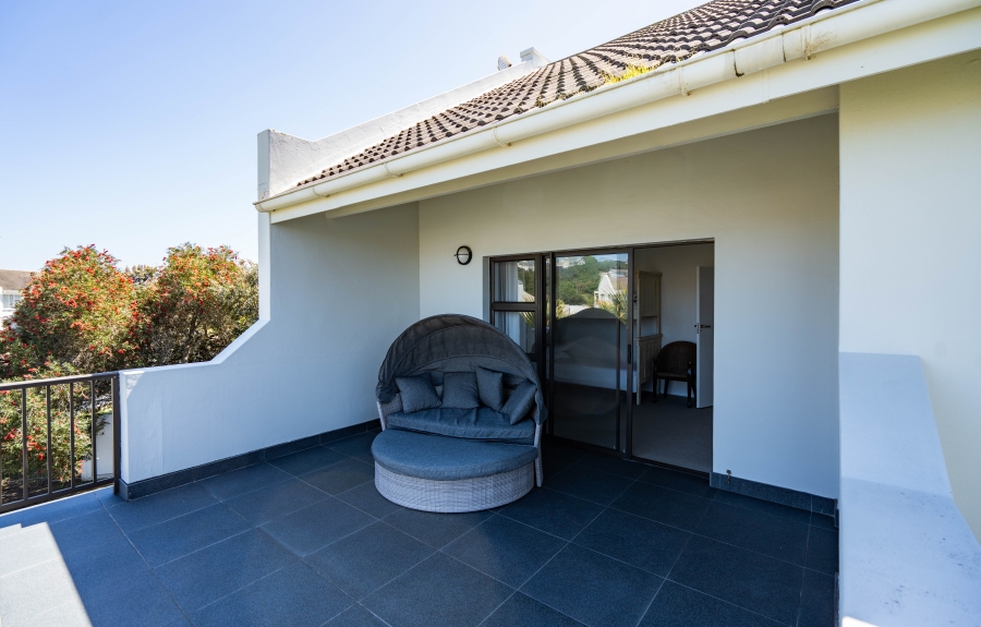 5 Bedroom Property for Sale in Royal Alfred Marina Eastern Cape